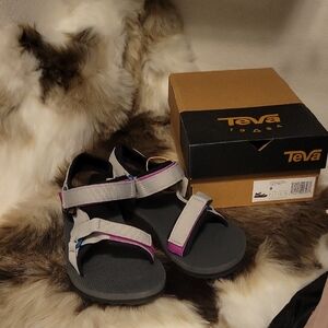 Teva Roam Sandals with Gray and Purple Straps